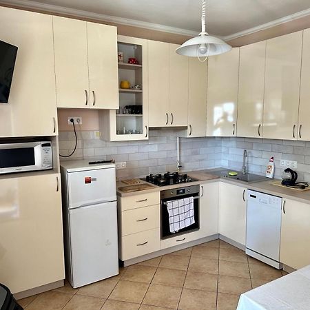 Kiraly Apartman Lägenhet Siófok Exteriör bild